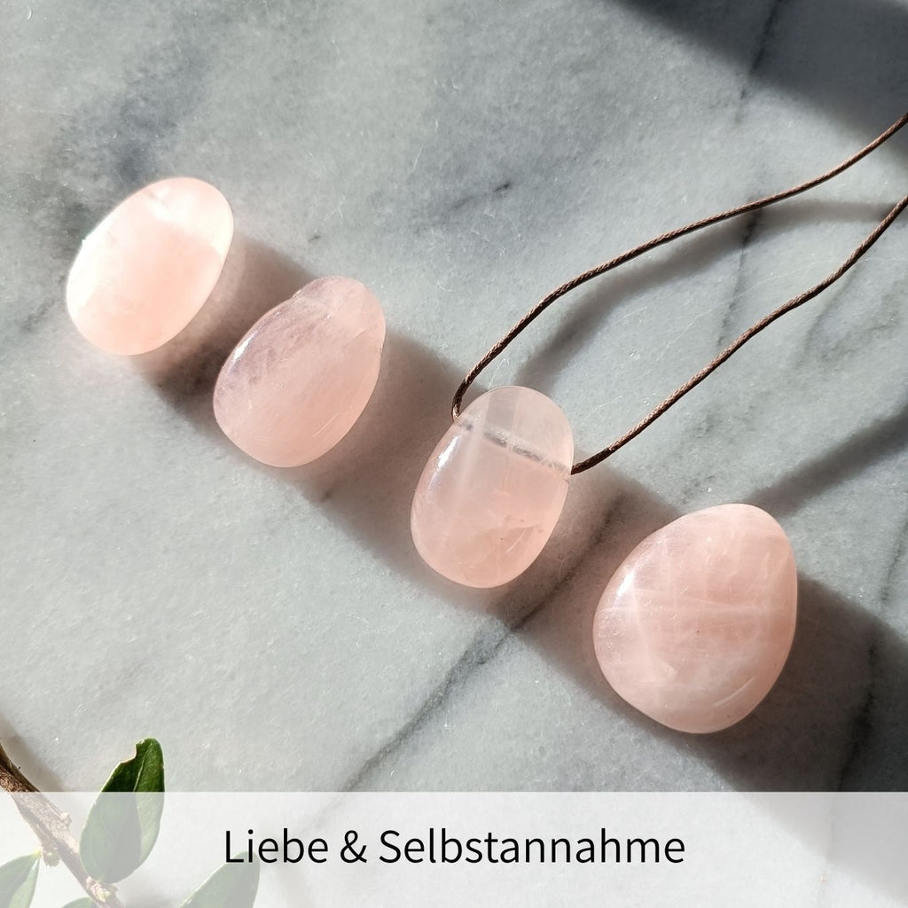 Rosenquarz Anhänger gebohrt